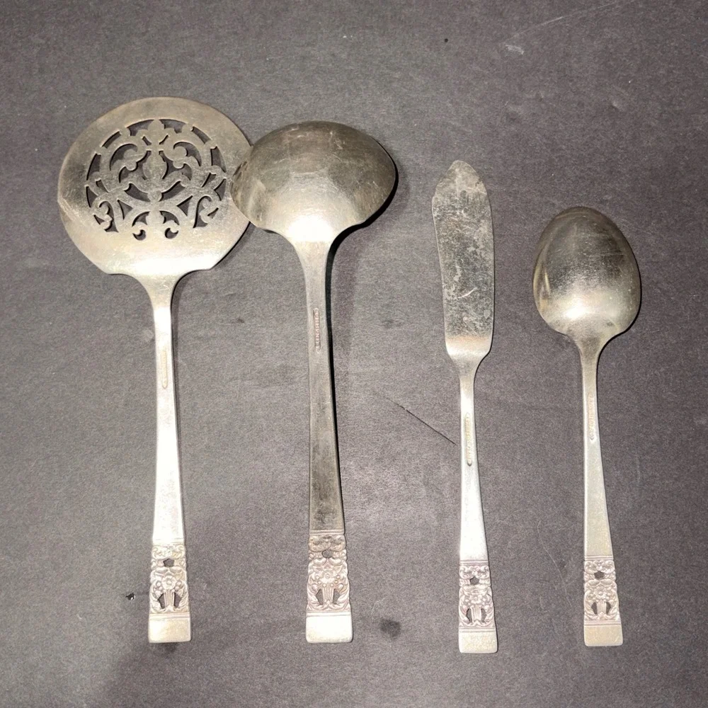 Vtg Oneida~Community 1936 Coronation Serving Set 4 PCs Ladel/Spoon/Slotted Spoon